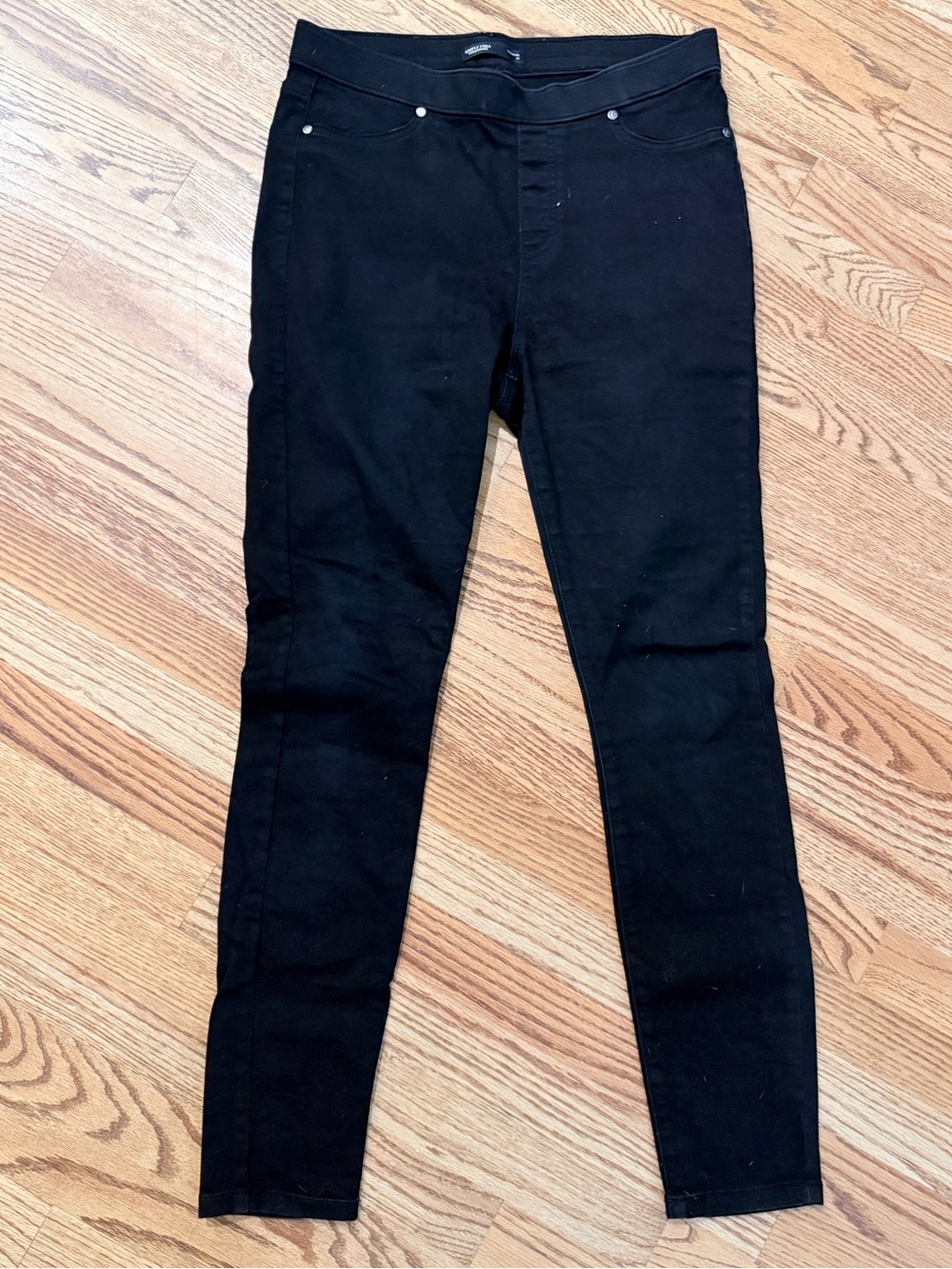 Simply Vera Vera Wang Black Women’s Skinny Jeans